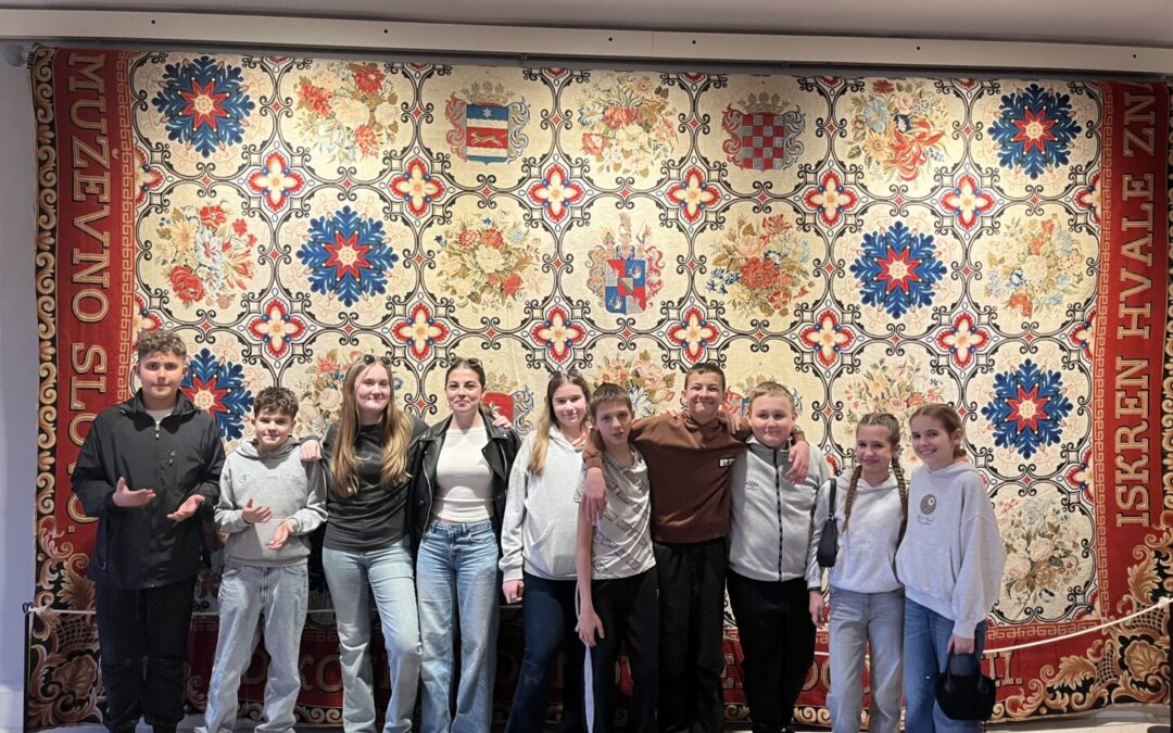 Posjet izložbi „U početku bijaše kraljevstvo“